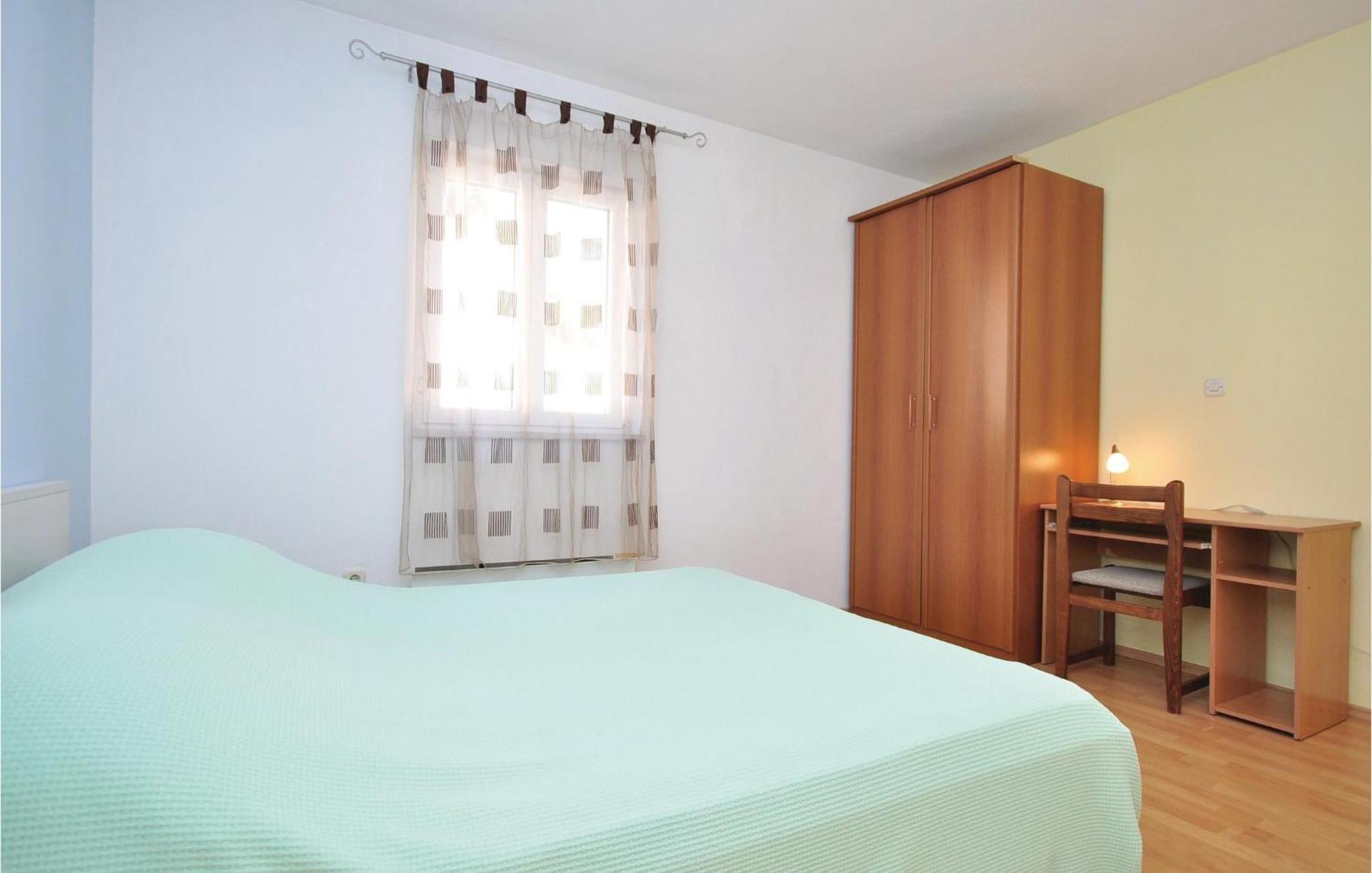 3 Bedroom Awesome Apartment In Pucisca Dış mekan fotoğraf